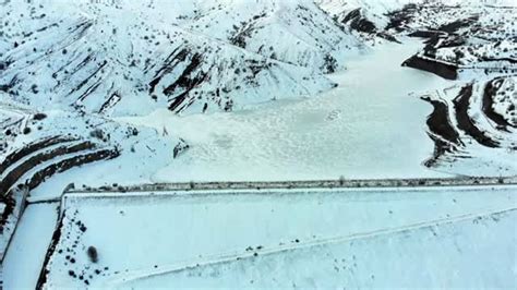 Göyne Sulama Barajı buzla kaplandı